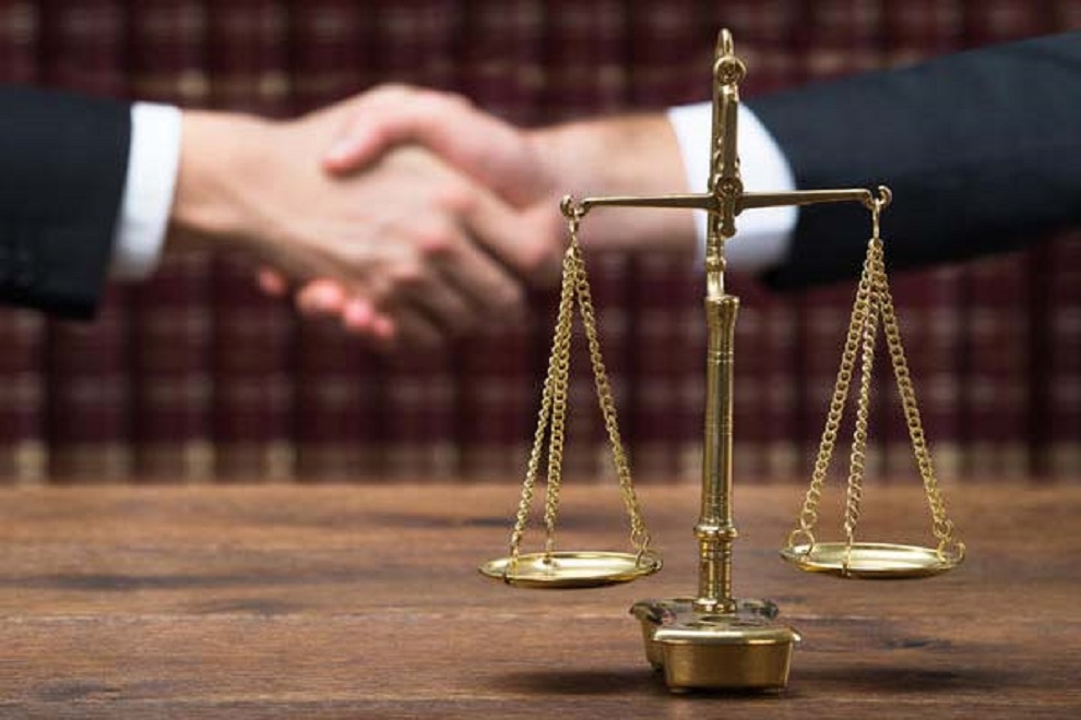 JUSTICIA CON ENFOQUE RESTAURATIVO: POSIBILIDADES Y DESAFIOS EN IBEROAMERICA